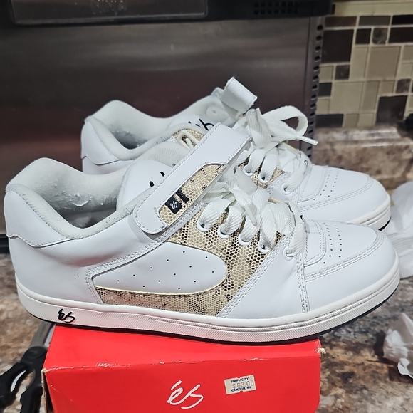 Es Accel Plus - Picture 1 of 6